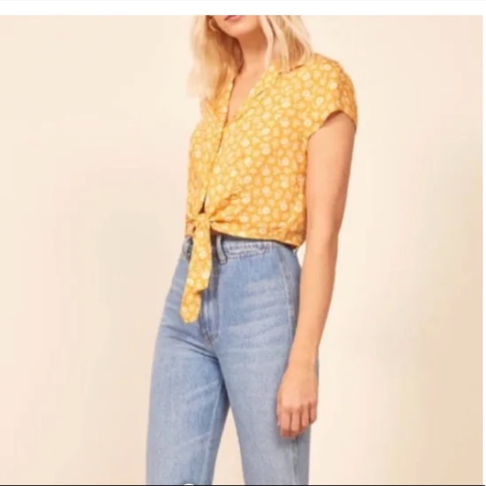 Reformation mahalo top, size XS